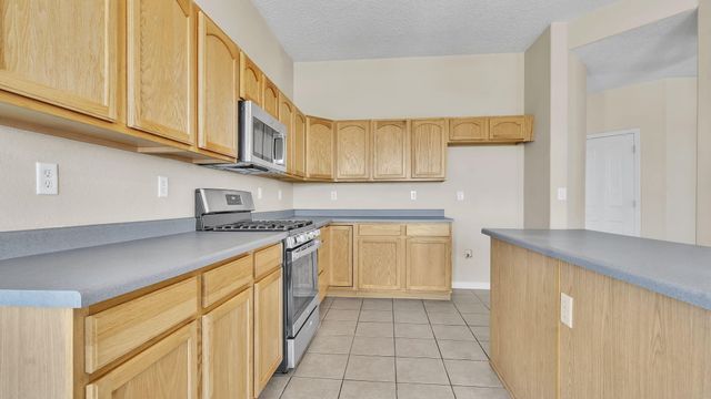 308 Encantado Ridge Court NE, Rio Rancho, NM 87124