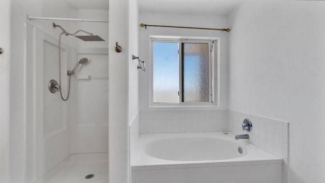 308 Encantado Ridge Court NE, Rio Rancho, NM 87124