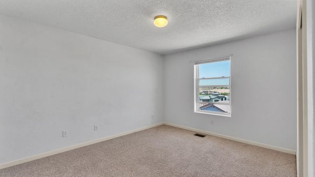 308 Encantado Ridge Court NE, Rio Rancho, NM 87124