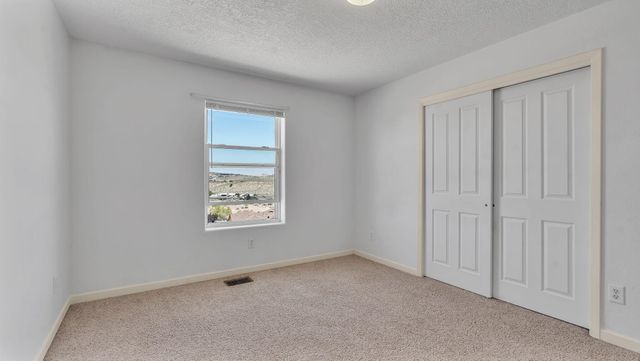 308 Encantado Ridge Court NE, Rio Rancho, NM 87124