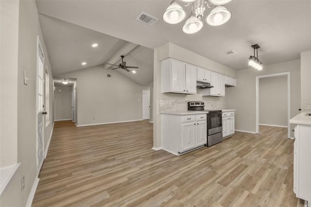 14854 Shottery Drive, Houston, TX 77015
