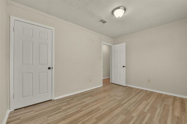 14854 Shottery Drive, Houston, TX 77015
