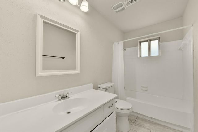 14854 Shottery Drive, Houston, TX 77015