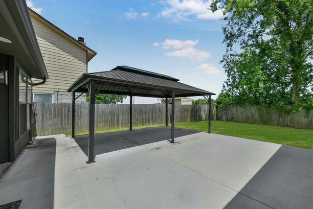 14854 Shottery Drive, Houston, TX 77015