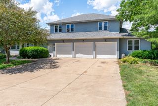 16902 206th Street, Davenport, IA 52806