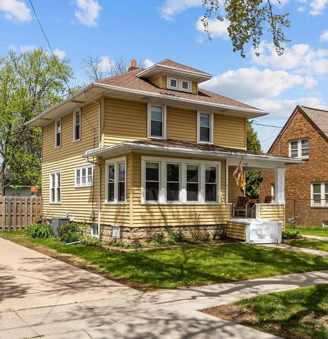 1028 W SUMMER STREET, Appleton, WI 54914