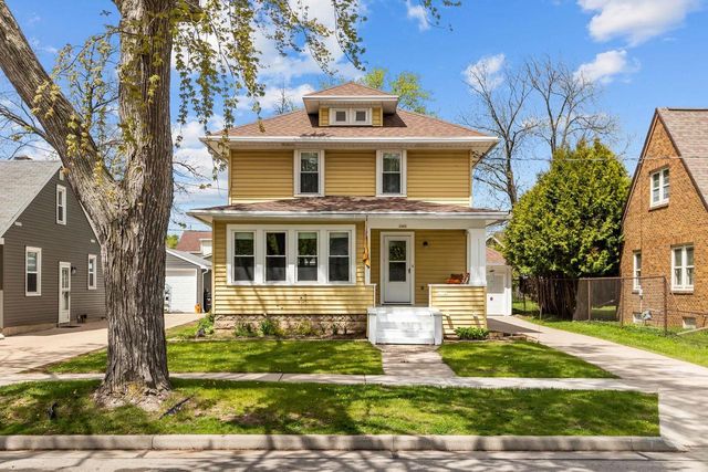 1028 W SUMMER STREET, Appleton, WI 54914