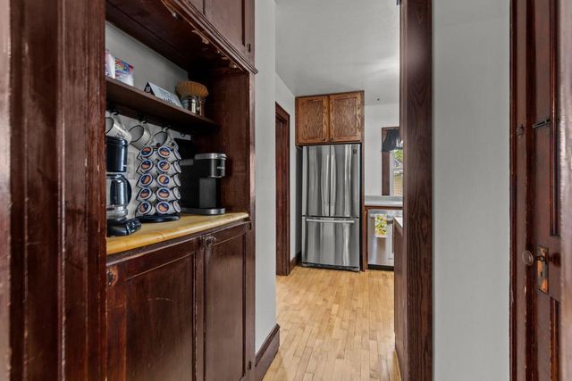 1028 W SUMMER STREET, Appleton, WI 54914