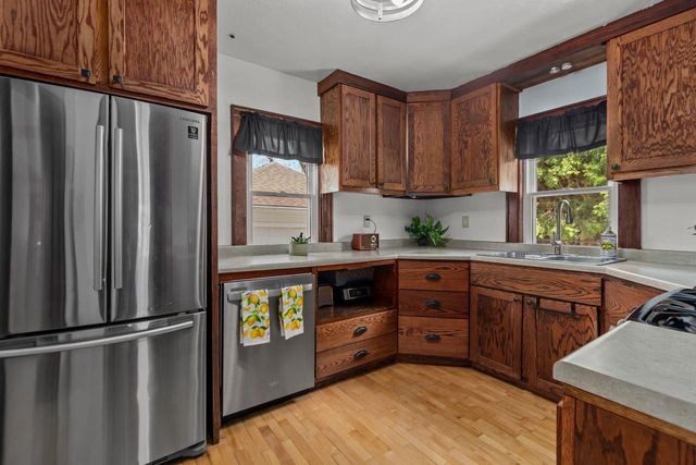 1028 W SUMMER STREET, Appleton, WI 54914