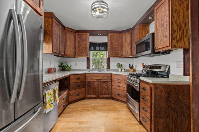 1028 W SUMMER STREET, Appleton, WI 54914