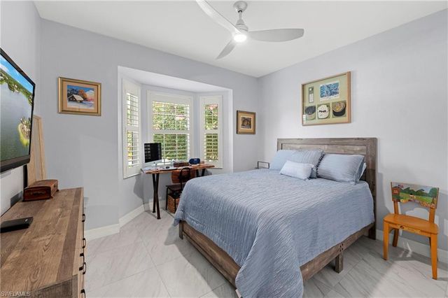 9372 Lake Abby LN, Bonita Springs, FL 34135