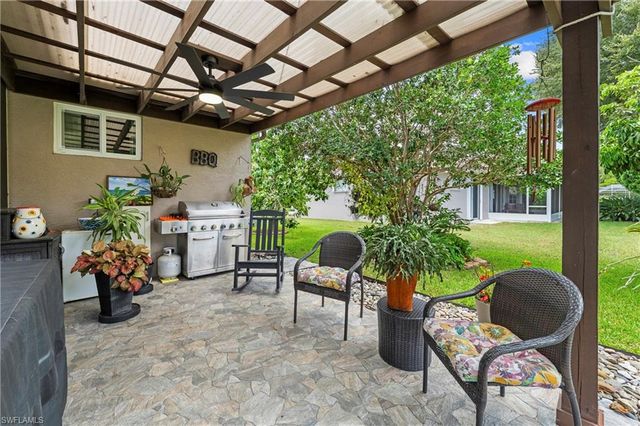 9372 Lake Abby LN, Bonita Springs, FL 34135