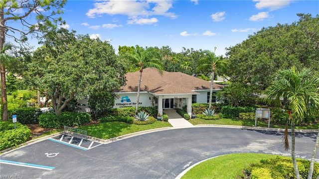 9372 Lake Abby LN, Bonita Springs, FL 34135