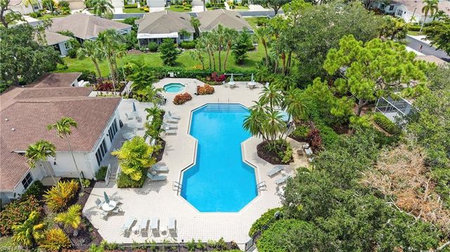 9372 Lake Abby LN, Bonita Springs, FL 34135