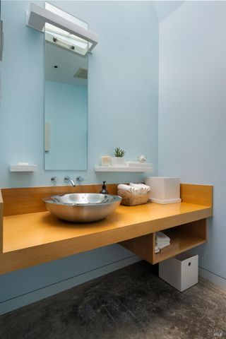 200 Mountain King Rd, Lagunitas, CA 94938