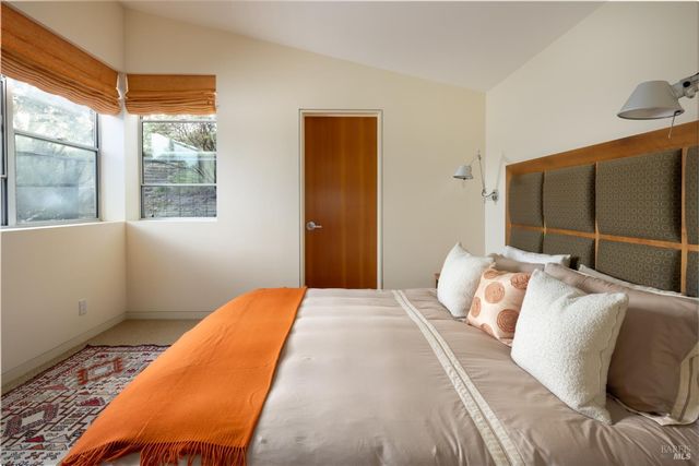 200 Mountain King Rd, Lagunitas, CA 94938