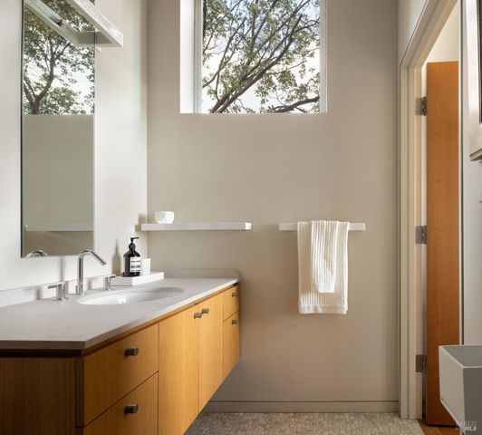 200 Mountain King Rd, Lagunitas, CA 94938