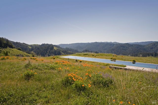 200 Mountain King Rd, Lagunitas, CA 94938