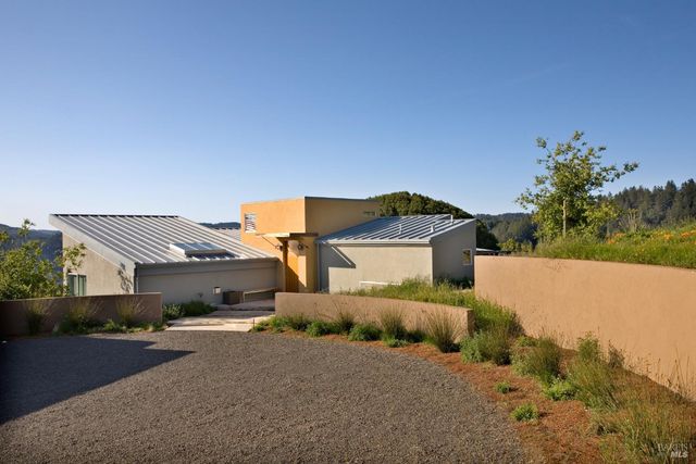 200 Mountain King Rd, Lagunitas, CA 94938