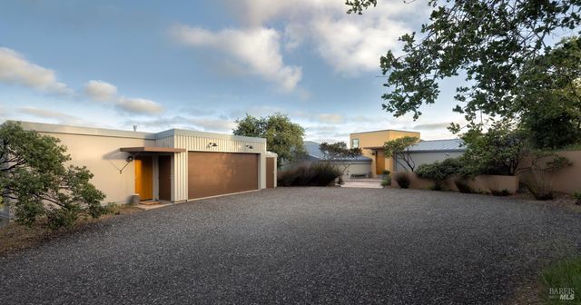 200 Mountain King Rd, Lagunitas, CA 94938