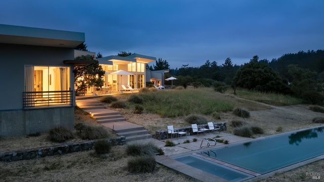 200 Mountain King Rd, Lagunitas, CA 94938