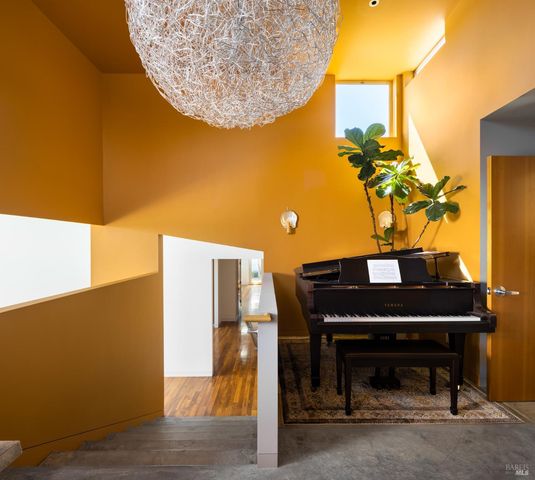 200 Mountain King Rd, Lagunitas, CA 94938