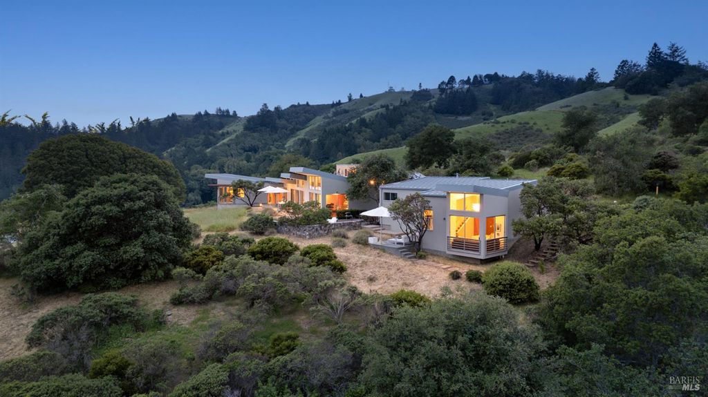 200 Mountain King Rd, Lagunitas, CA 94938