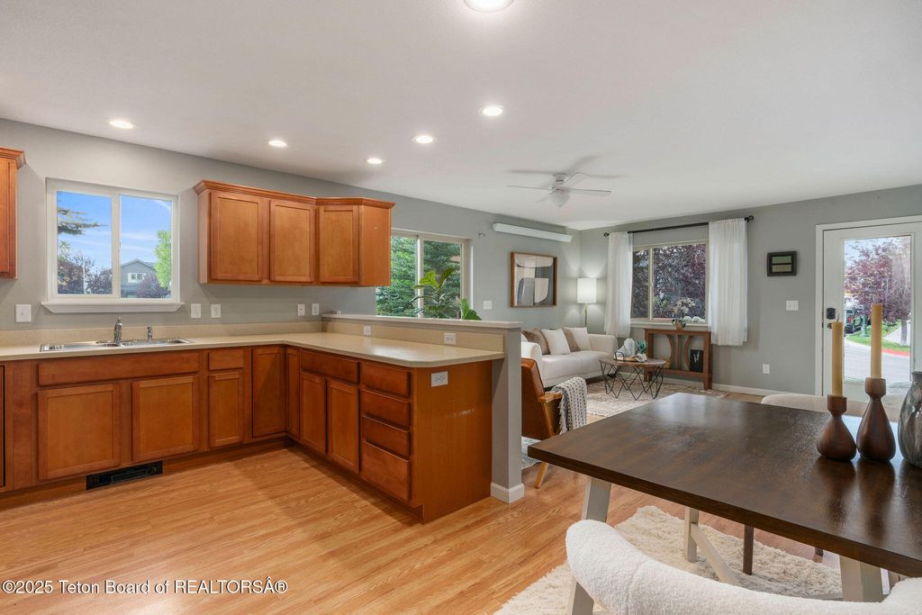 1255 ALLEN Way, Jackson, WY 83001