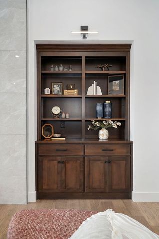 6006 S Maryland Avenue, Springfield, MO 65810