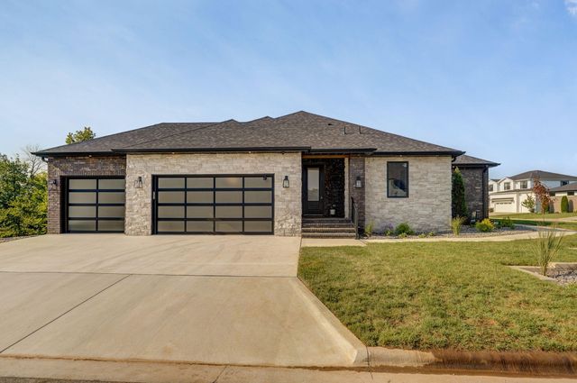 6006 S Maryland Avenue, Springfield, MO 65810