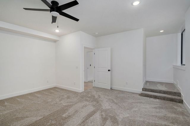 6006 S Maryland Avenue, Springfield, MO 65810