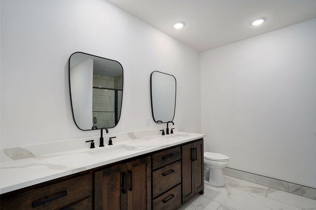 6006 S Maryland Avenue, Springfield, MO 65810