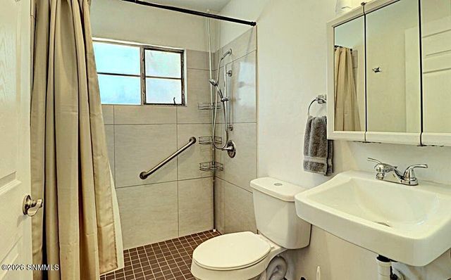 2000 E Idaho Avenue, Las Cruces, NM 88001