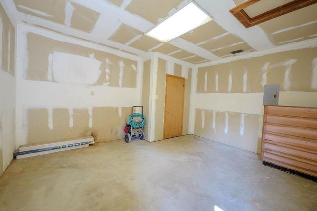 8134 Brunson Avenue, Semmes, AL 36575