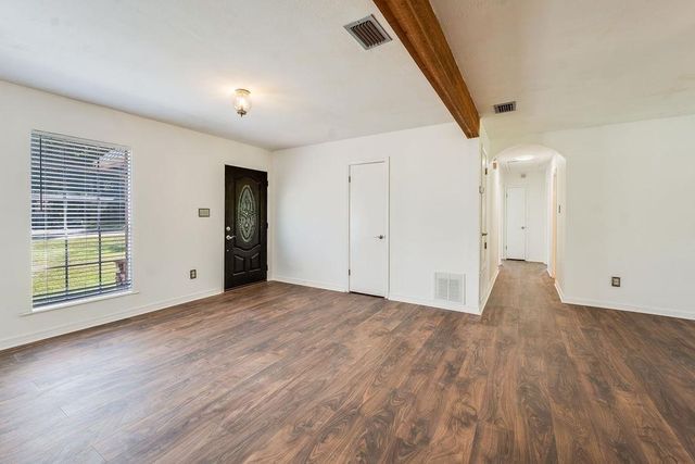 8134 Brunson Avenue, Semmes, AL 36575