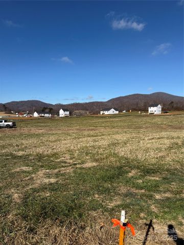 511 Laughter Road, Hendersonville, NC 28792