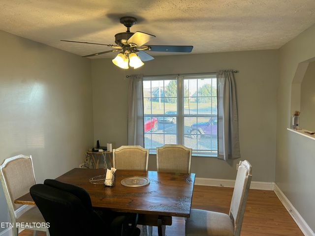 132 Ridgefield Drive, Dandridge, TN 37725