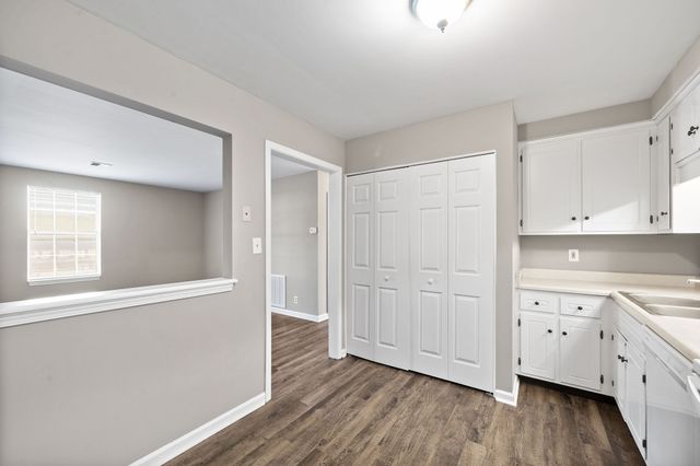 155 Jack Miller Blvd Apt 6, Clarksville, TN 37042