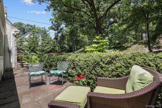 51 Laurel Drive, Mount Kisco, NY 10549