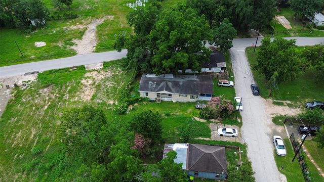 206 Clark Street, Richmond, TX 77469