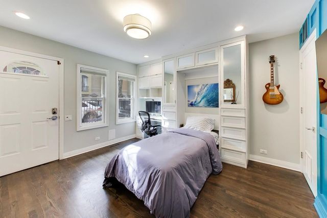 511 N PEORIA Street, Chicago, IL 60642