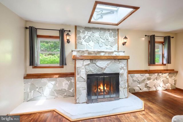 65 PINE CREEK LN, York, PA 17404