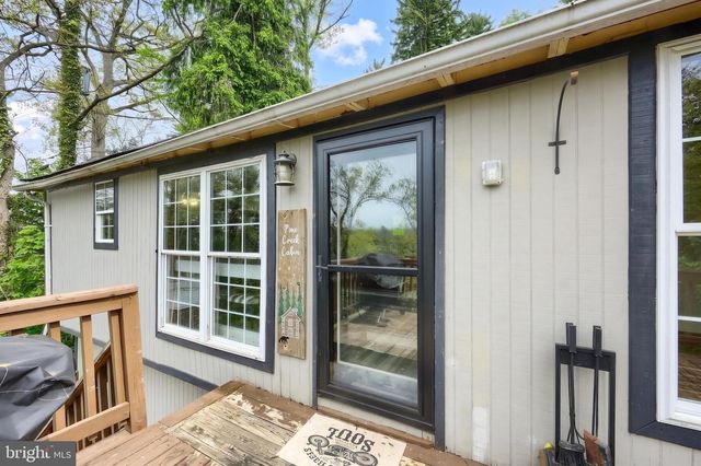65 PINE CREEK LN, York, PA 17404