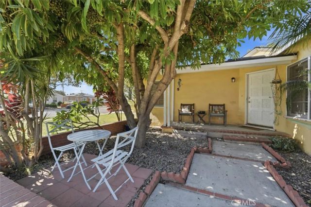 2840 Magnolia, Long Beach, CA 90806