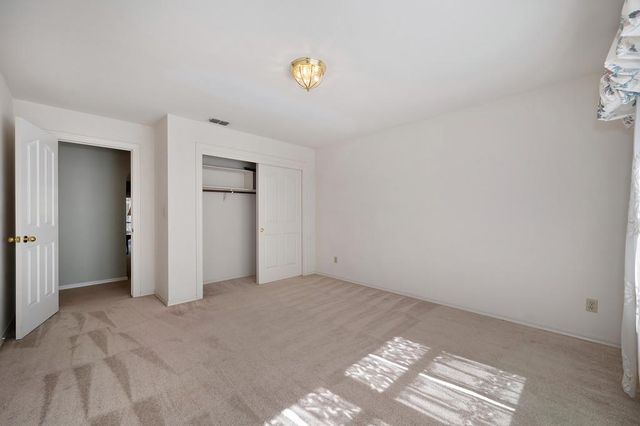 116 Raeanne Ln, Folsom, CA 95630