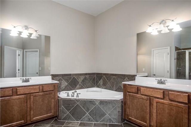 528 Twinrose Way, Alpharetta, GA 30004