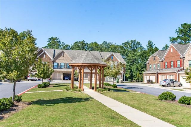 528 Twinrose Way, Alpharetta, GA 30004