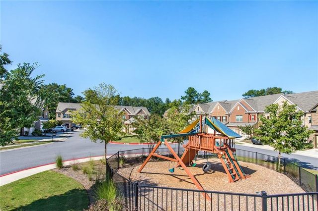 528 Twinrose Way, Alpharetta, GA 30004