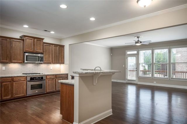 528 Twinrose Way, Alpharetta, GA 30004