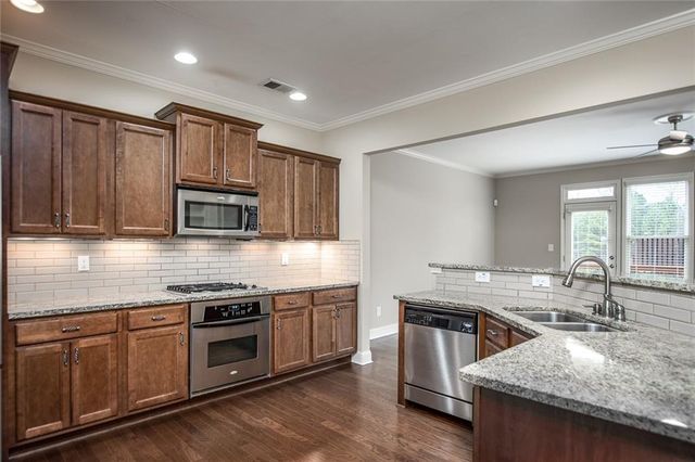 528 Twinrose Way, Alpharetta, GA 30004